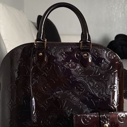 Louis Vuitton purse and wallet