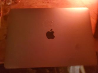 Apple Macbook Pro 