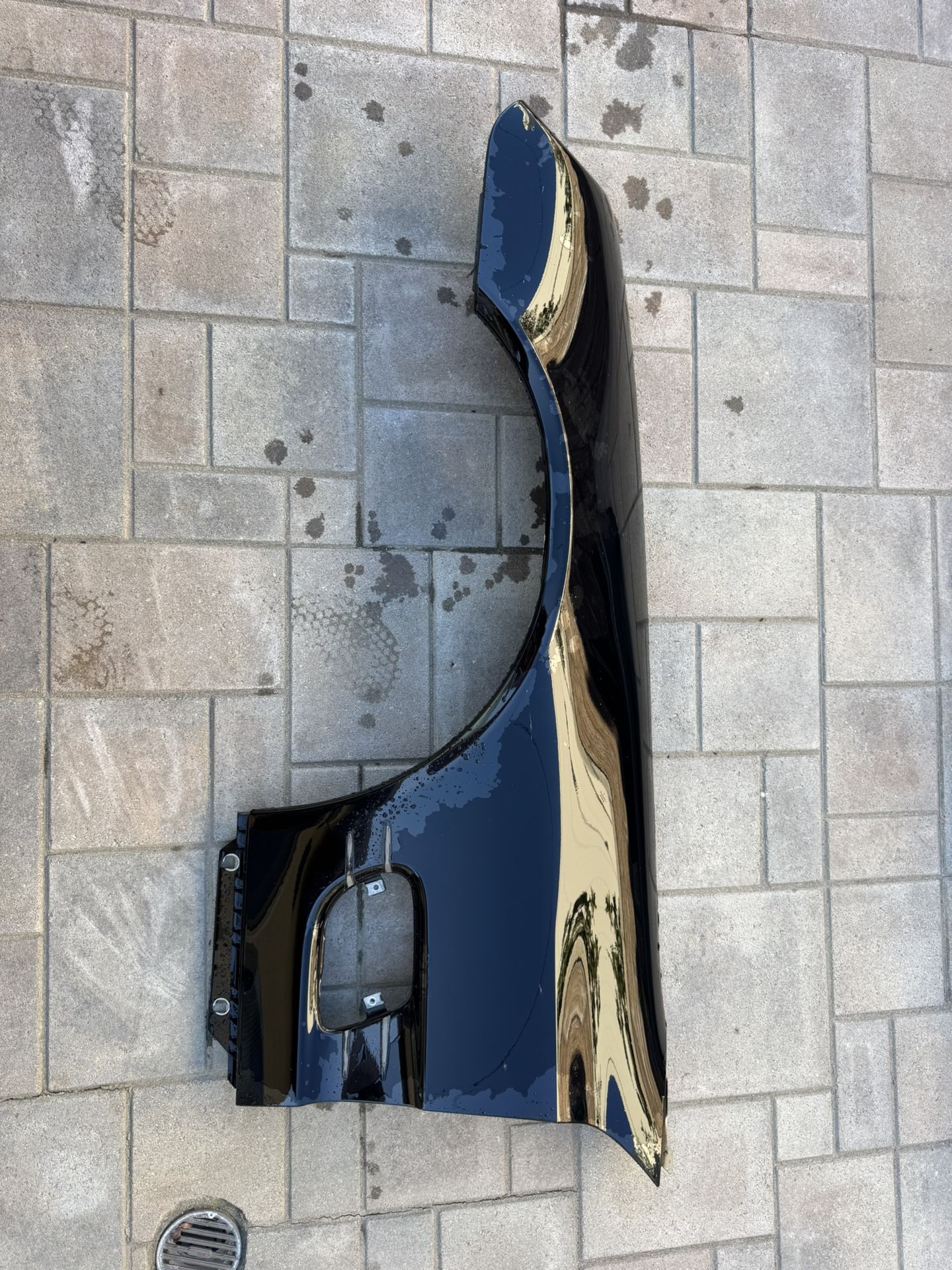 Mercedes Benz SL500 R230 Front Left Driver Side Fender 