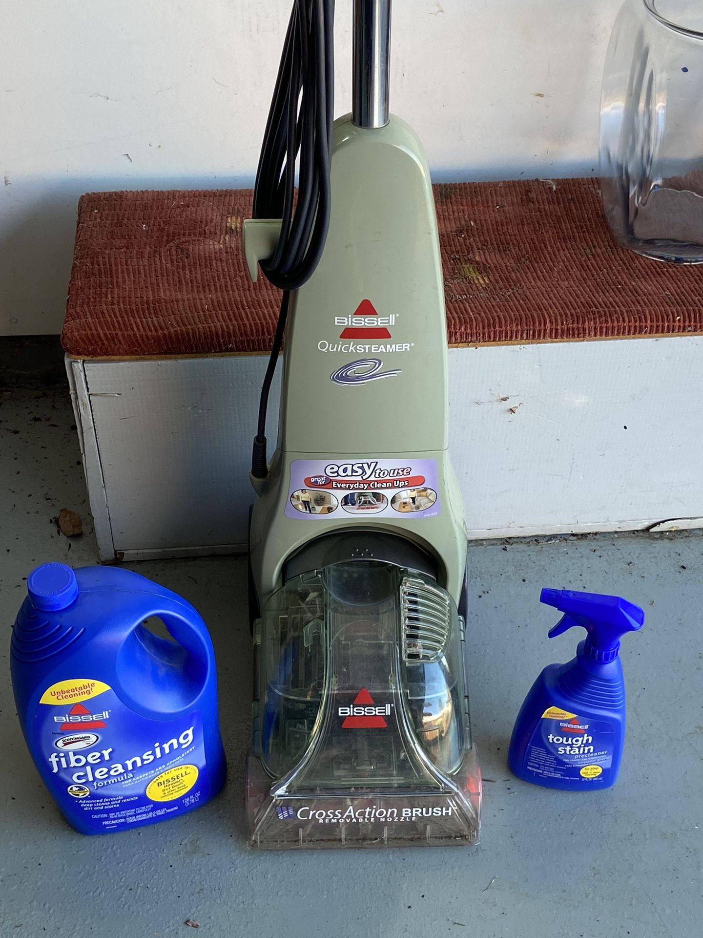 Bissell Carpet Steamer/Cleaner