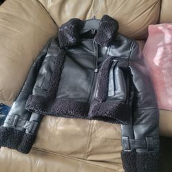 Apparis women's jay faux leather & suede moto jacket, black  SIZE S

