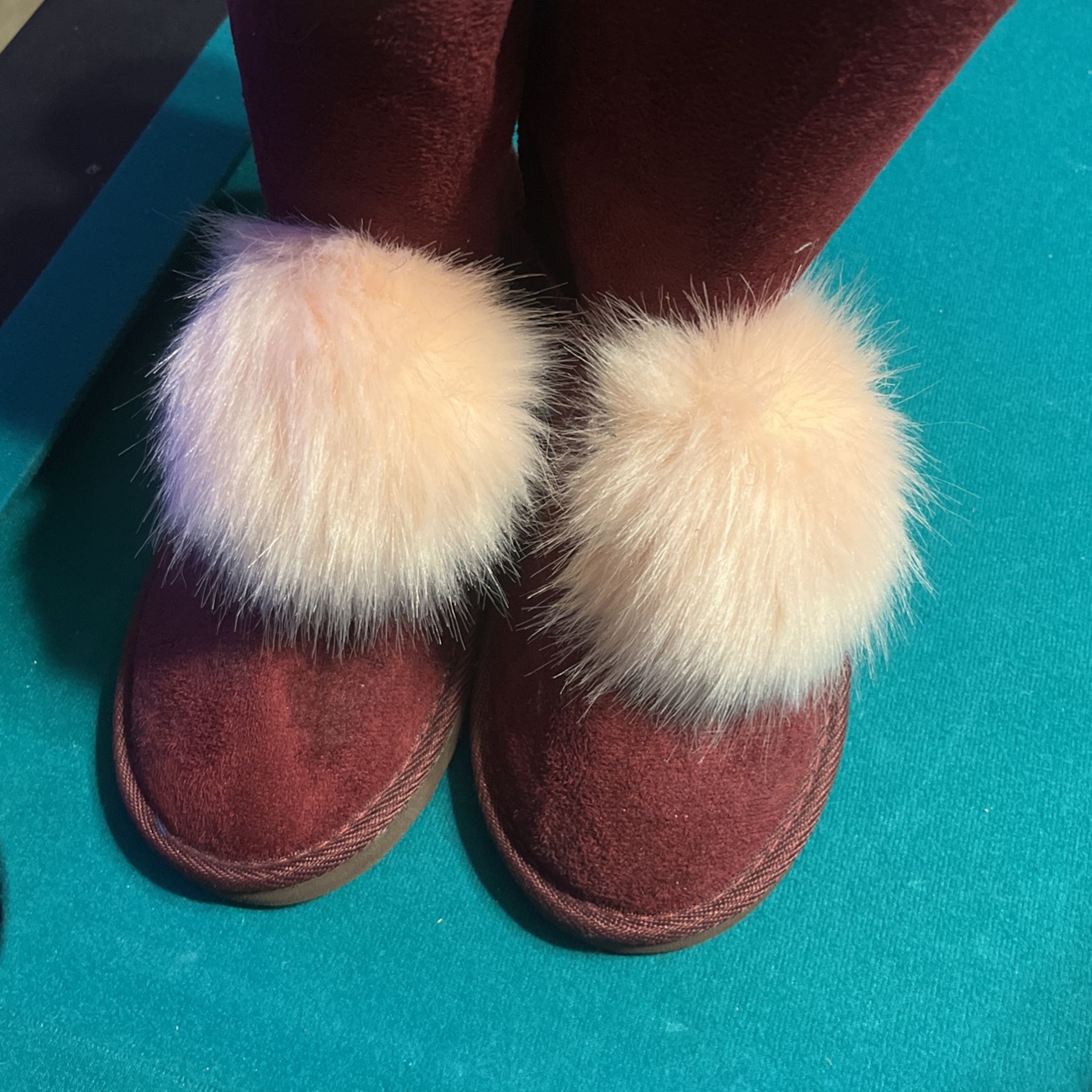 Brand New Boots Wit Fur