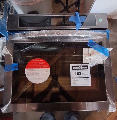 Frigidaire Wall OVEN BRAND NEW