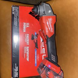 MILWAUKEE CORDLESS GRINDER & CORDLESS DRILL