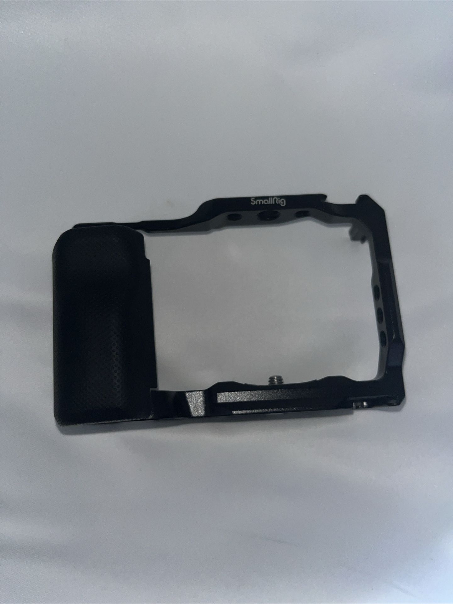 SMALLRIG Sony ZV-E10 Cage with Silicone Handle, Cold Shoe, Quick Release Plate
