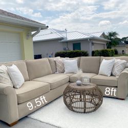 Havertys Sectional !