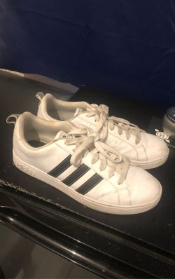 Women’s Addidas shoes size 8