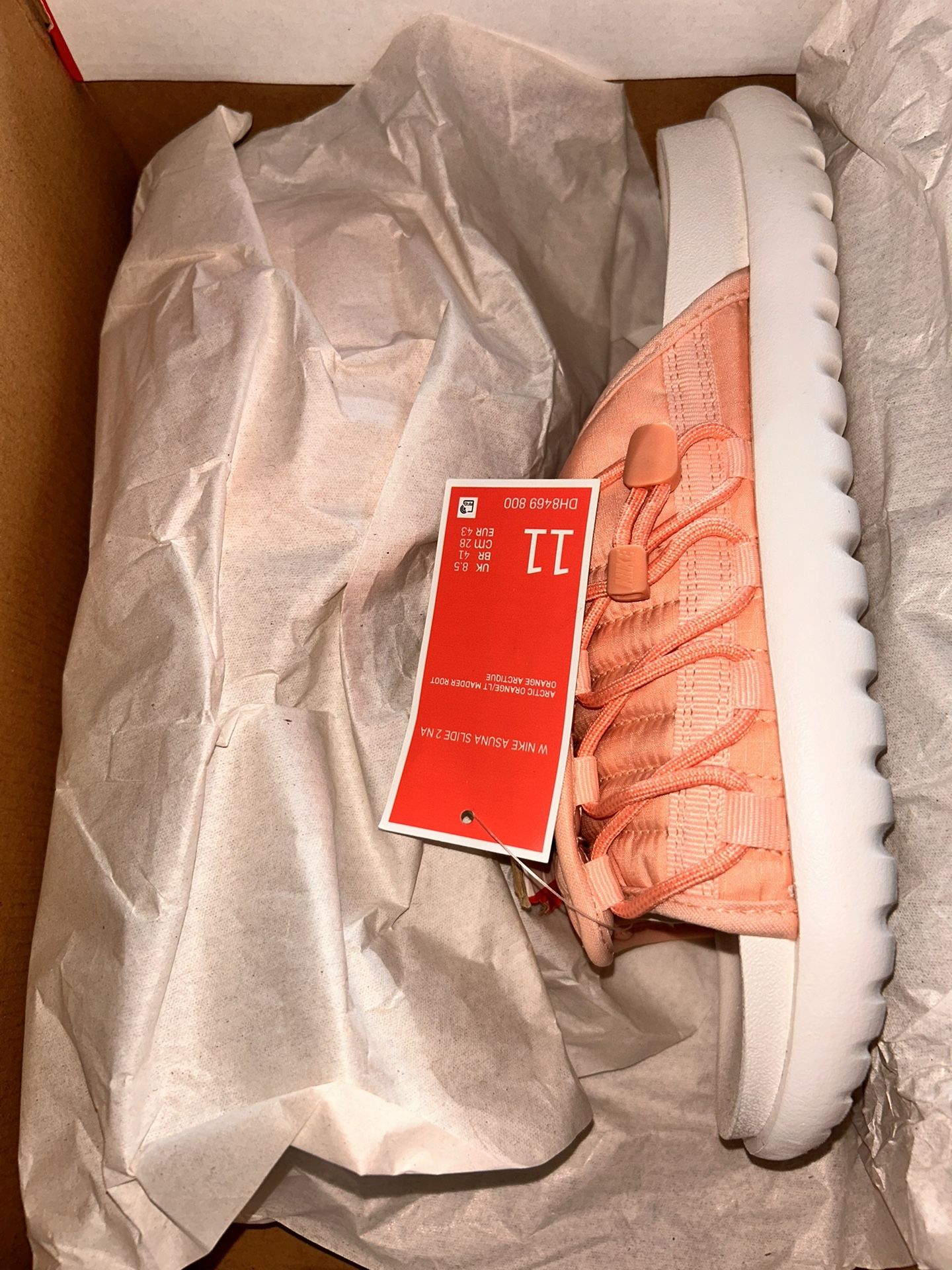 Woman’s Nike Asuna 2