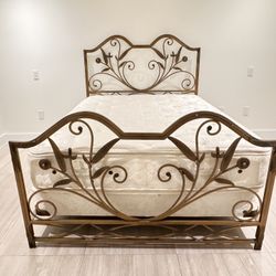 Queen Size Bedframe With Headboard And Footboard