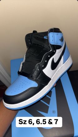 Jordan 1 UNC Toe