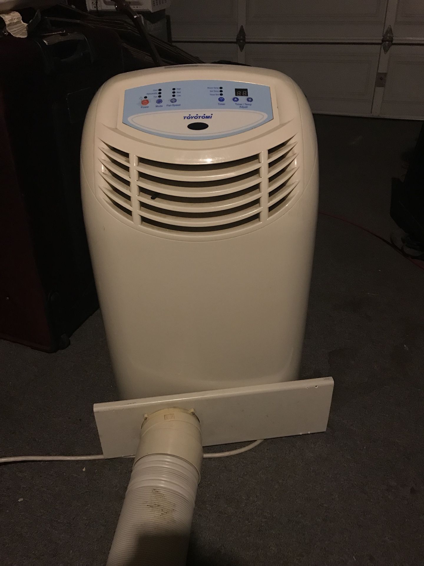 Toyotomi Portable Air Conditioner |TAD30K| 10,000