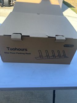 New Tuohours 5-bike floor parking rack