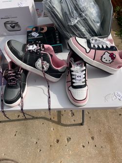 Hello kitty sneakers size 10 women /1 pair left (pink)