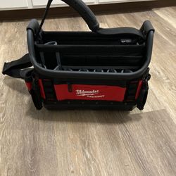 Milwaukee Packout 15” Structured Bottom-brand new