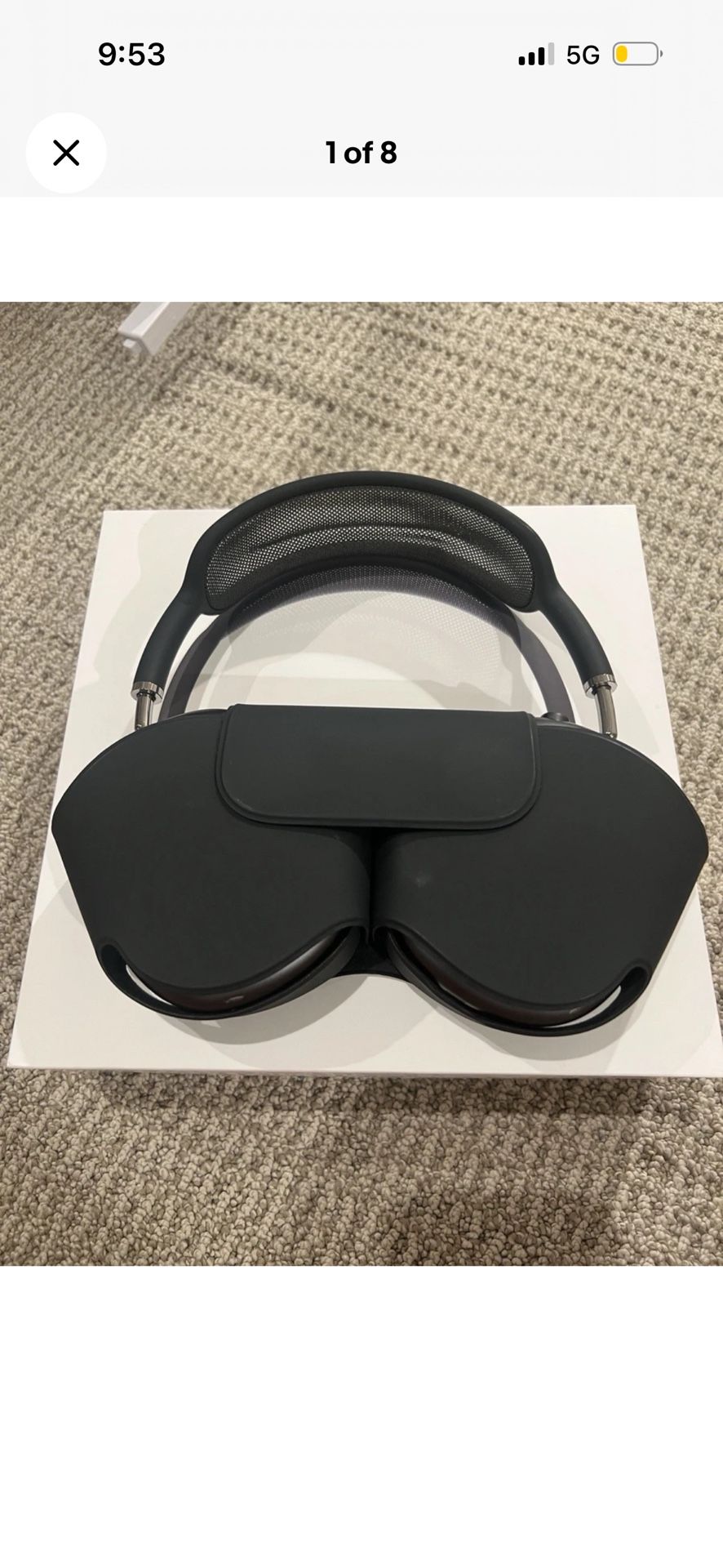 Apple AirPods Max With Case