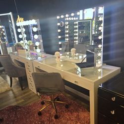 Vanity Desk And RGB MIRROR 120 DAYS SAME AS CASH NO CREDIT NEEDED