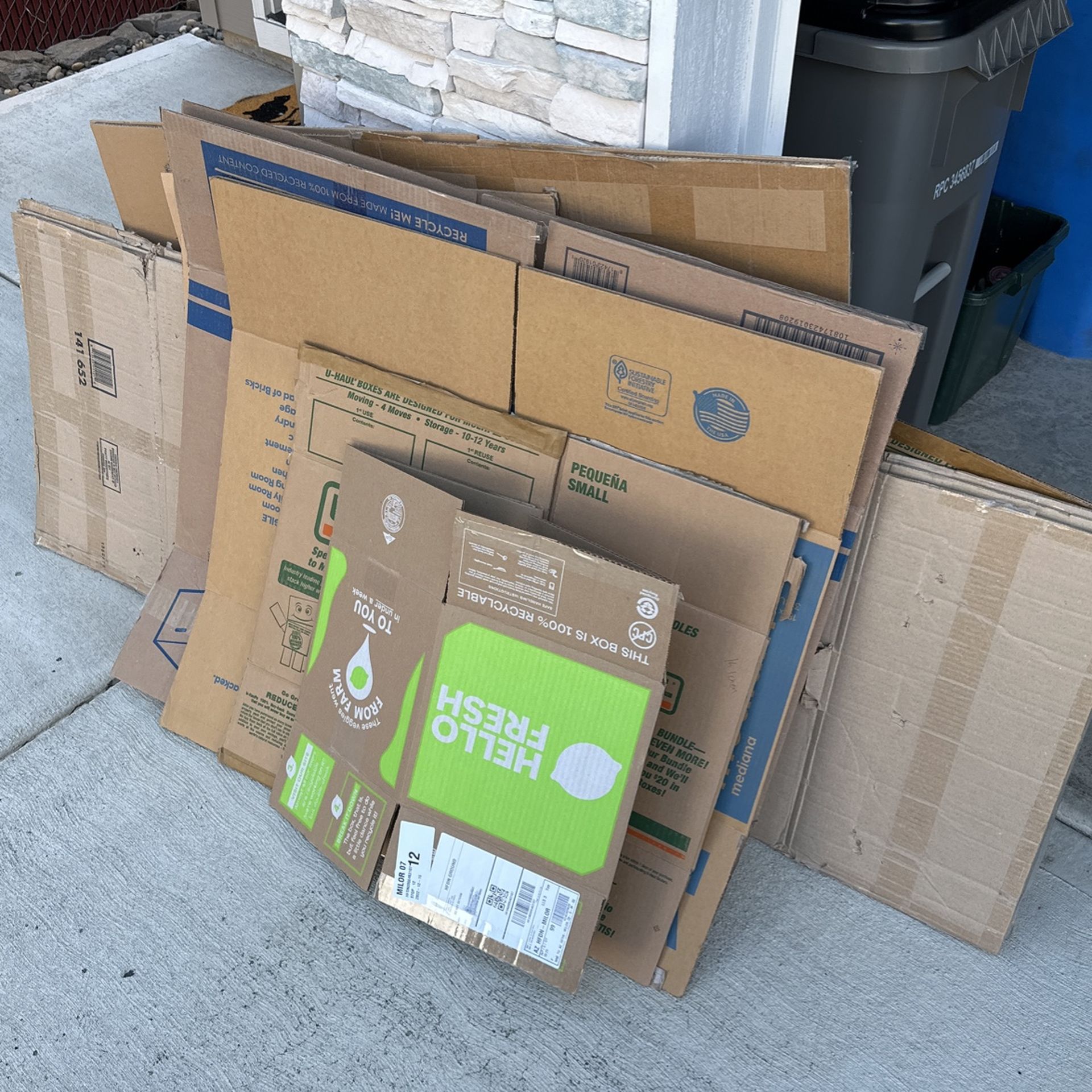 Moving Boxes (free) for Sale in Vancouver, WA OfferUp
