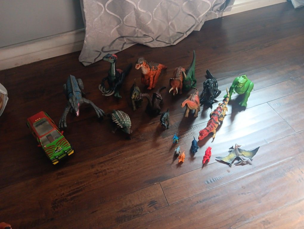 Dinosours Toys / Dinosaurios