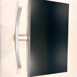 LG monitor