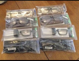 Foster Grant Design optic Readers - +1.50. - 8 Pairs Lot eye glasses