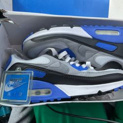 Nike 