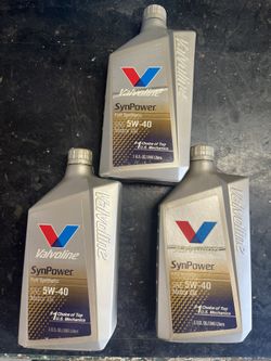 Valvoline 5W-40 Full Synthetic Oil 3 Of Them 1quart