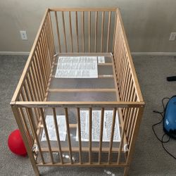 Ikea crib in perfect condition