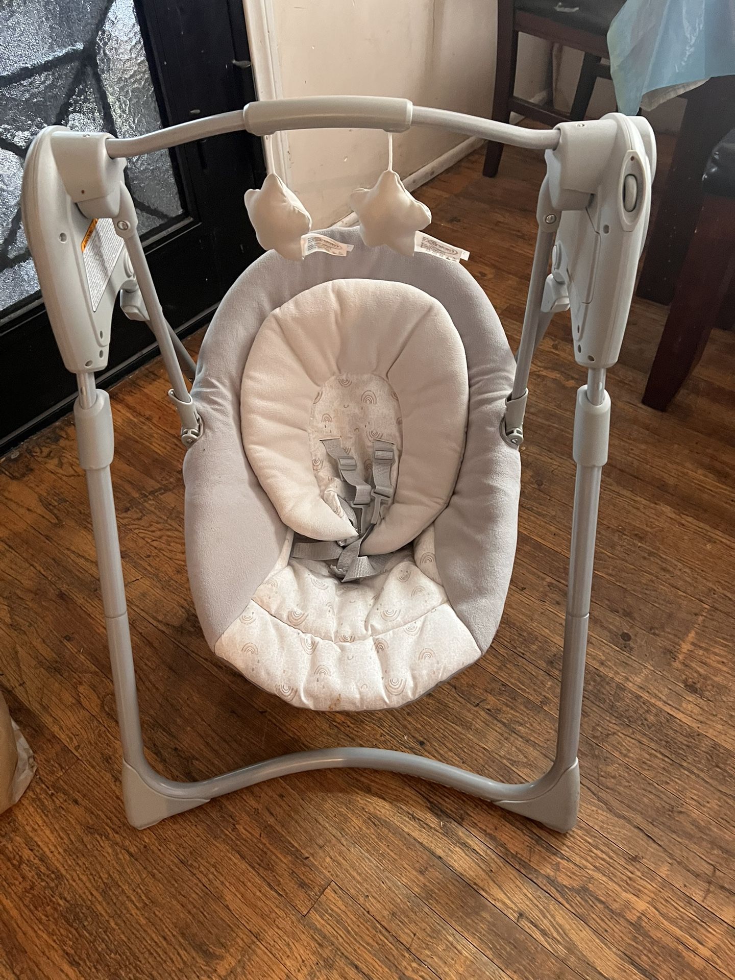 Graco Baby Swing