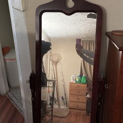 Mirror 