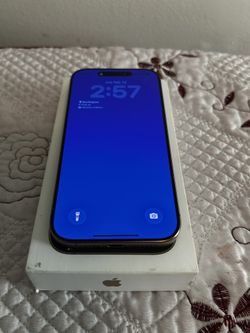 iPhone 16 Pro 128GB Golden Unlocked 🔓 Excellent Condition