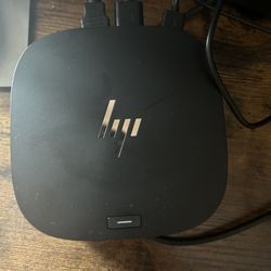 hp Dock With Dual 24 Inch Monitors! 