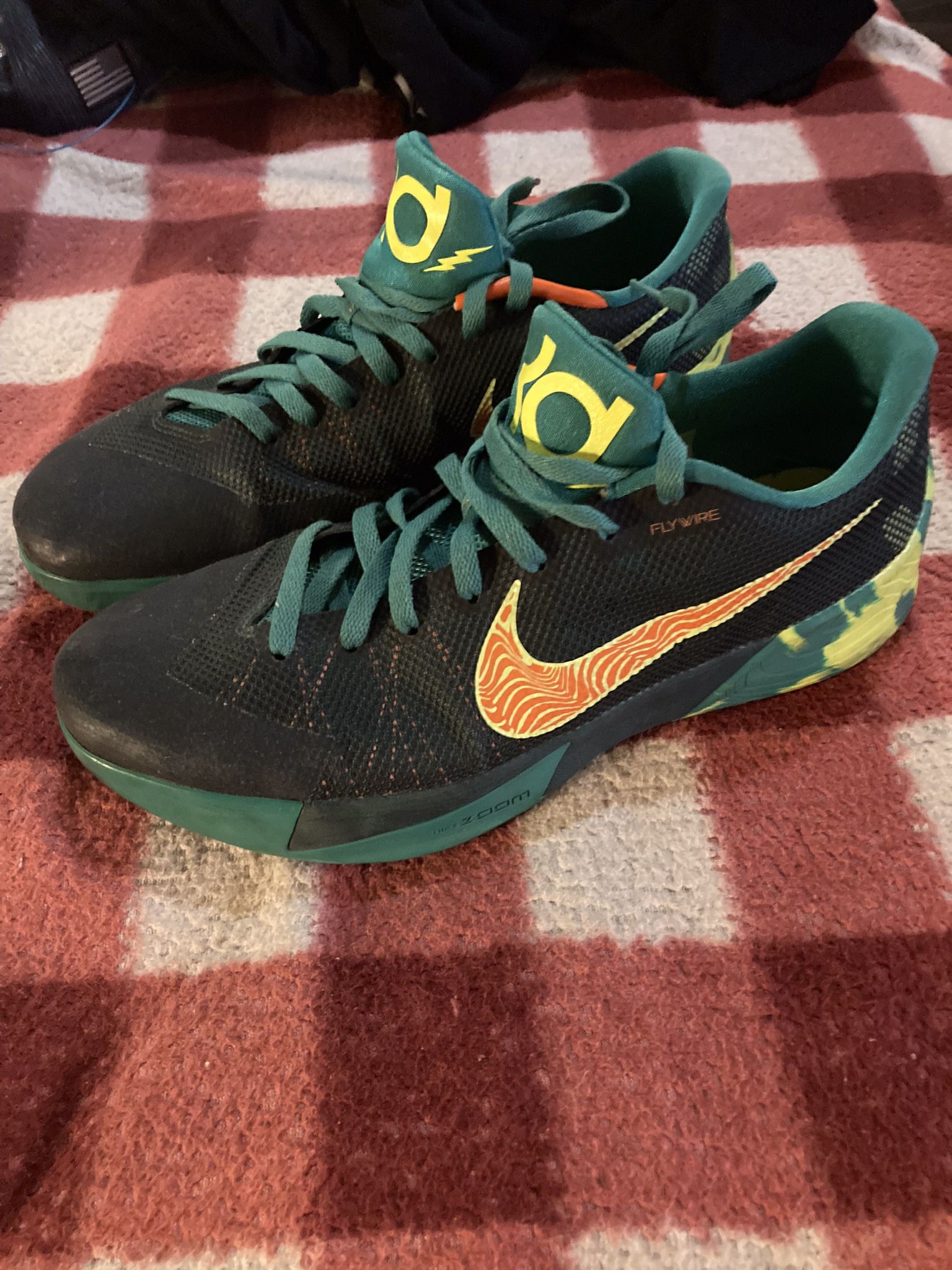 Kevin Durant Flywire Size 13