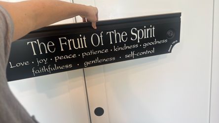 Fruit of the spirit decor