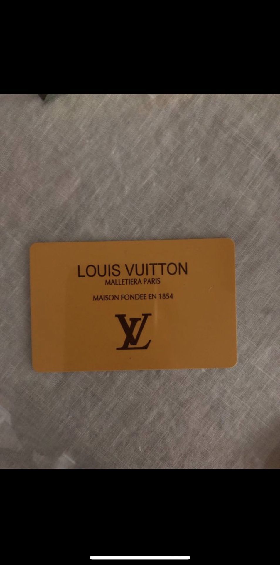 Lv brand new belt