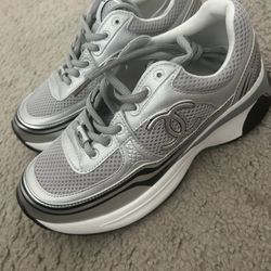 Silver Chanel  Size 5