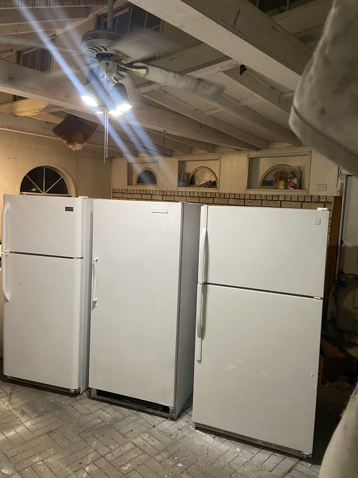 FRIDGE OR FREEZER STARTING AT $275 & UP. THEY RUN LIKE BRAND NEW! THEY HAVE BEEN CLEANED & SMELL FRESH. IM IN MARRERO