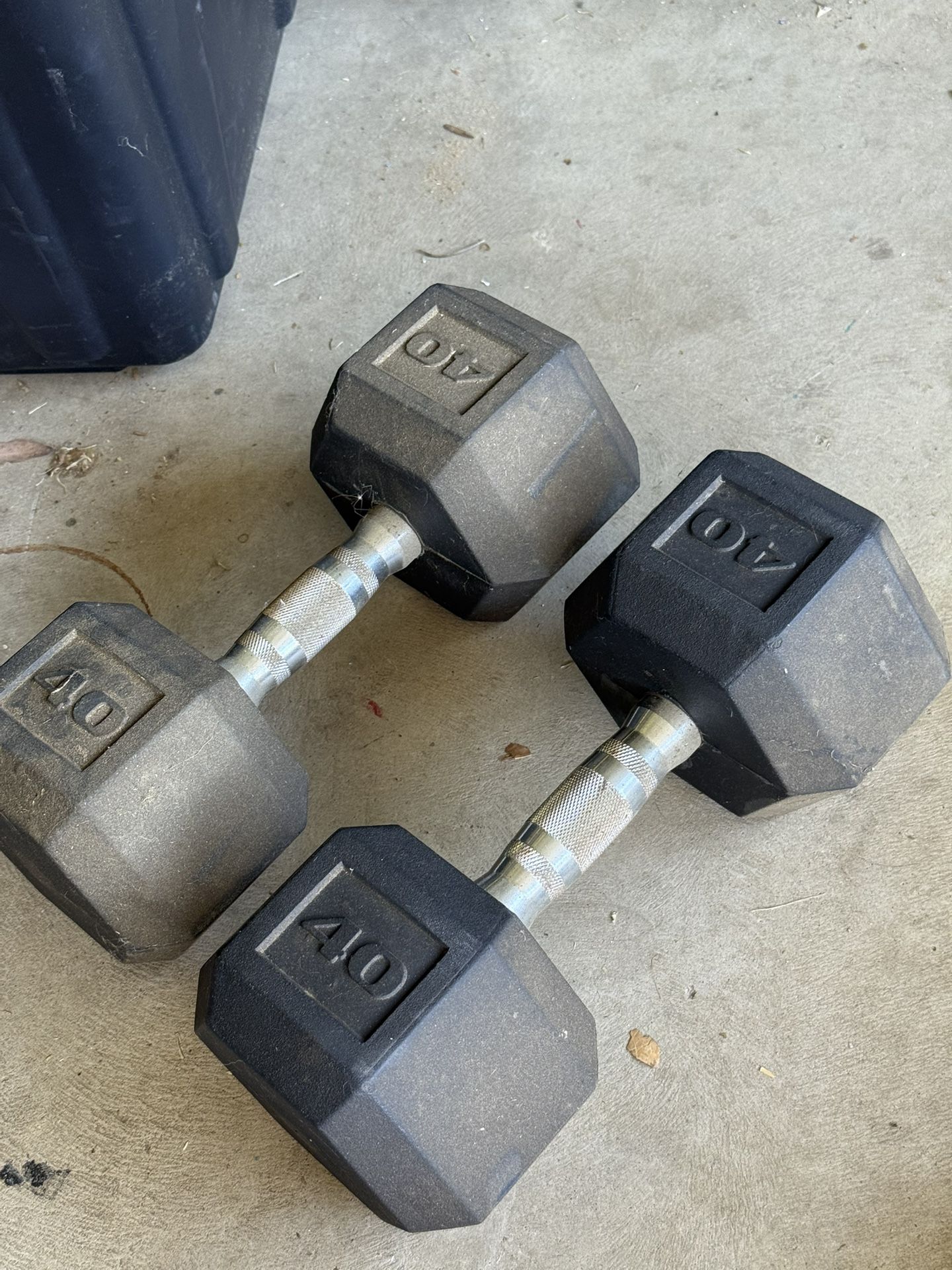 Set Of dumbbells 40s 
