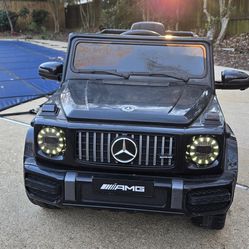 Mercedes-Benz - Electric Kids Ride On Car