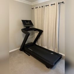 Nordic Track Treadmill - Excellent - Austin, TX