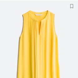 41 Hawthorn Breyson Pleat Detail Split Neck
