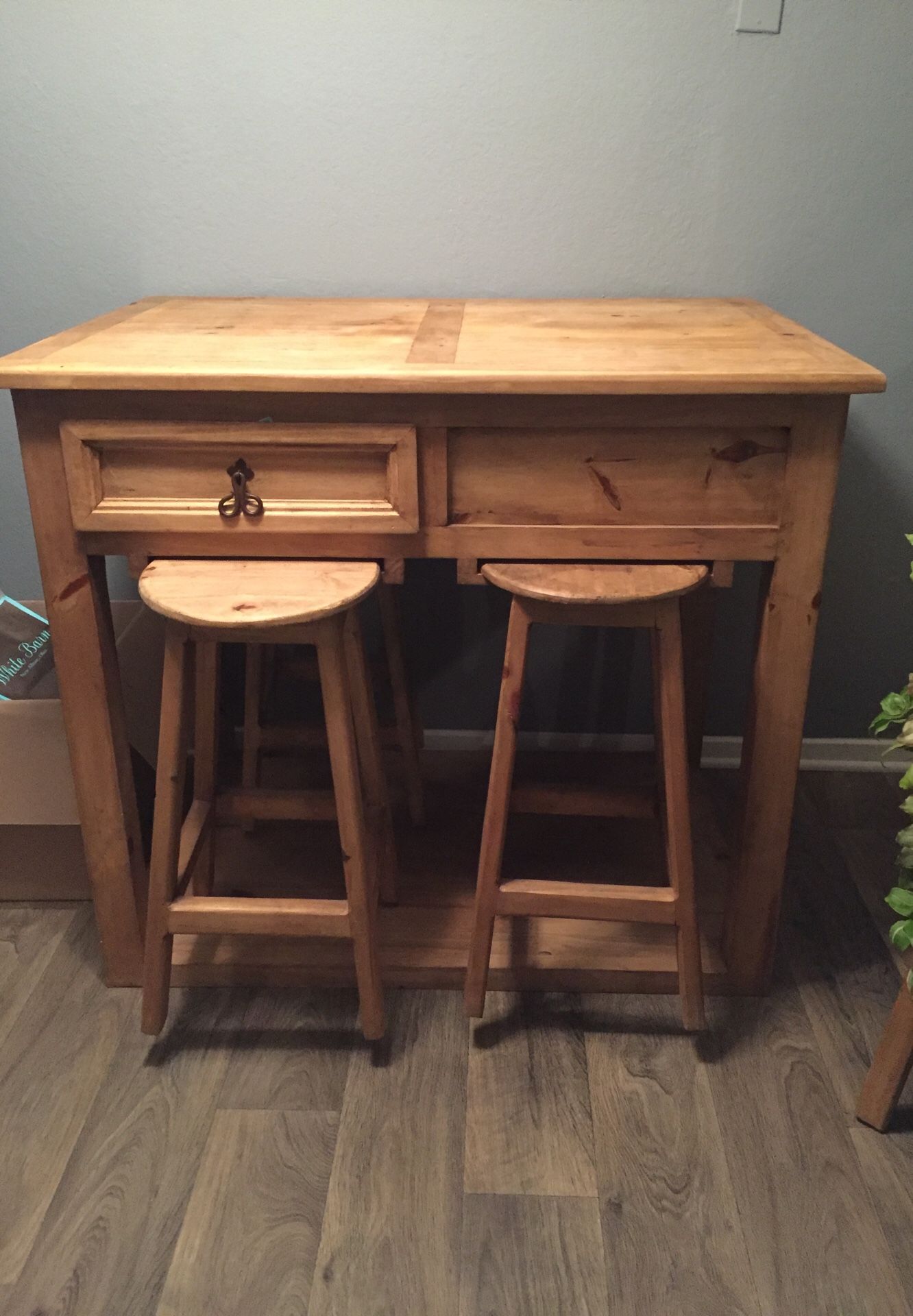Solid Raw Oakwood Kitchen table