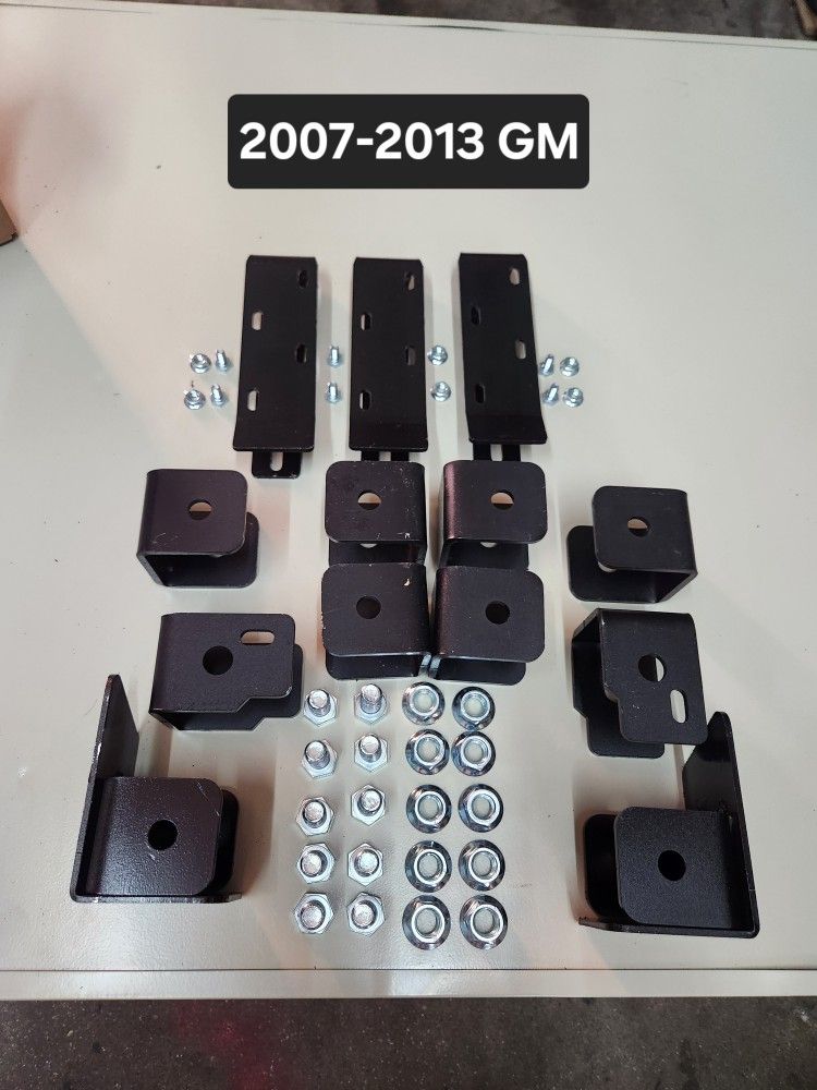 2007-2013 Chevy Silverado GMC Sierra Crew cab Rear seat lift kit 2.5" inch