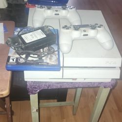PS4 Bundle — Console + 15 Games + Extras (Camera, Stand, Charger, Original Box)
