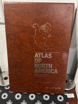 Nat Geo Atlas of North America: Maps & Satellite Images • W/Slipcase & Magnifier