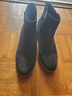 Vionic boots