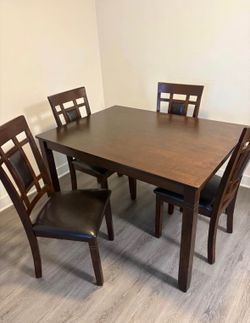 Dining Room Set