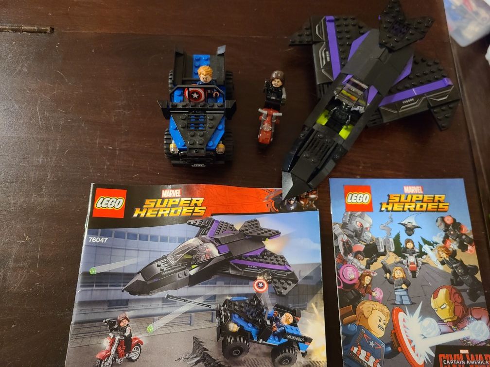76047 LEGO Captain America Civil War Black Panther Pursuit
: 100% Complete With Figs, Vehicles, Manual, Comic And Spare Pieces.