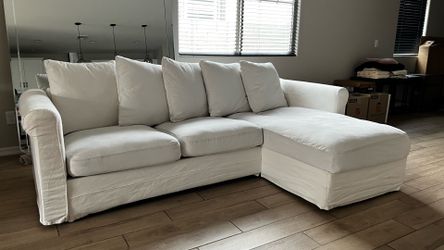 IKEA White Sectional Sofa Couch – Excellent Condition (Retail $1,000)