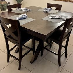 Must-See 6 Piece Dining Set – Style, Comfort & Quality! 