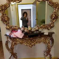 Luxury Gold Baroque Console Table & Mirror Set – Elegant Statement Piece